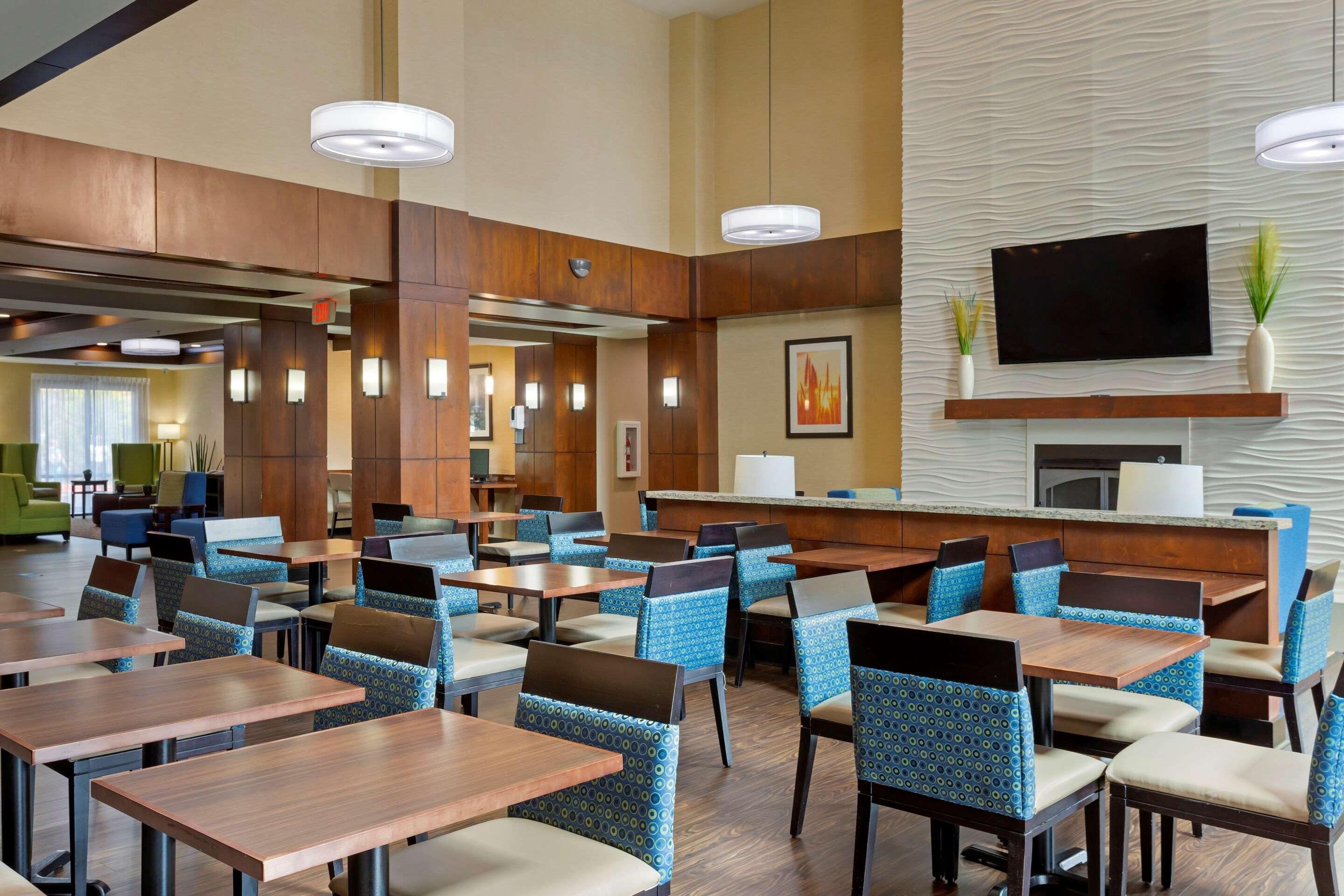 Comfort Suites Little Rock West Exteriör bild