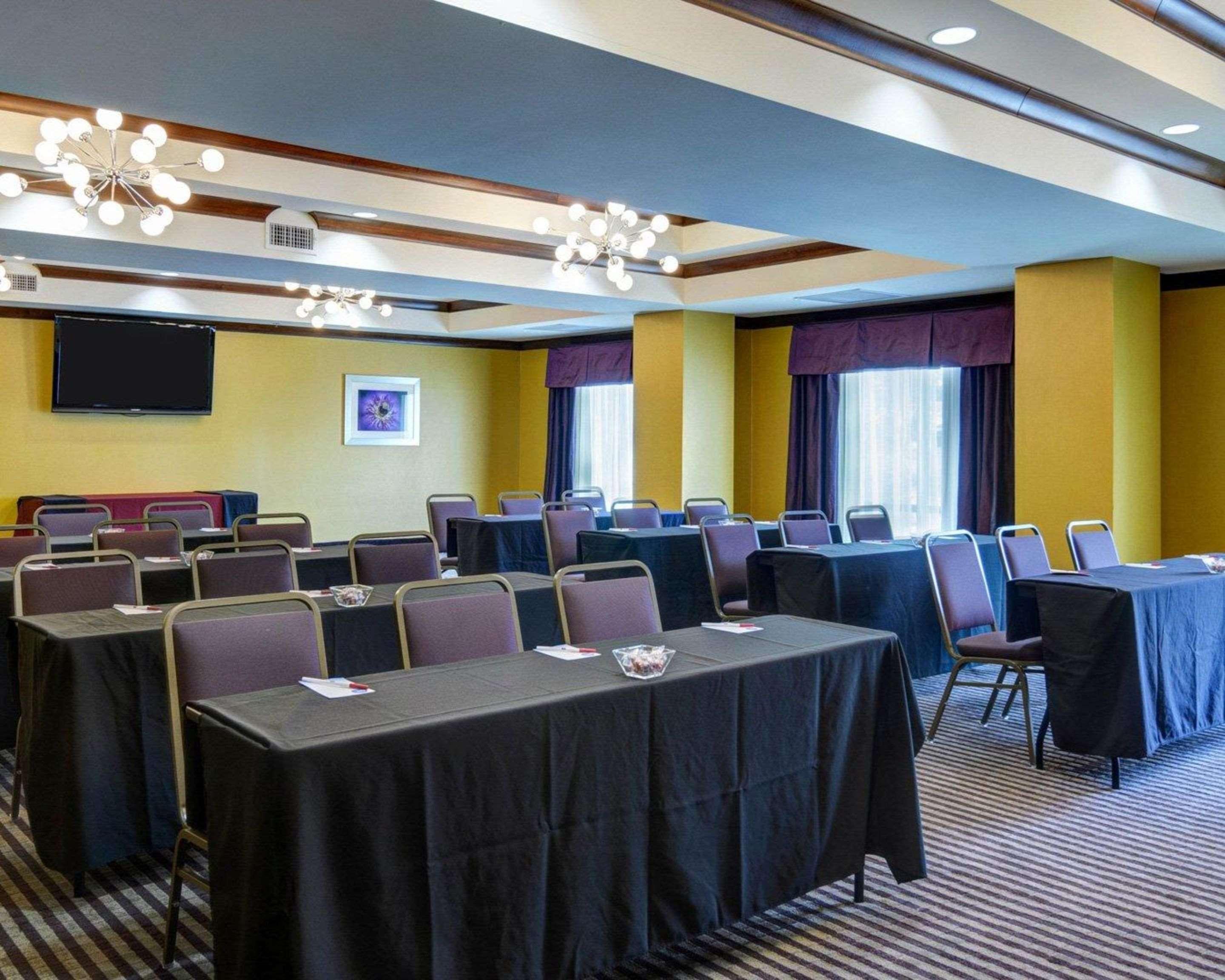 Comfort Suites Little Rock West Exteriör bild