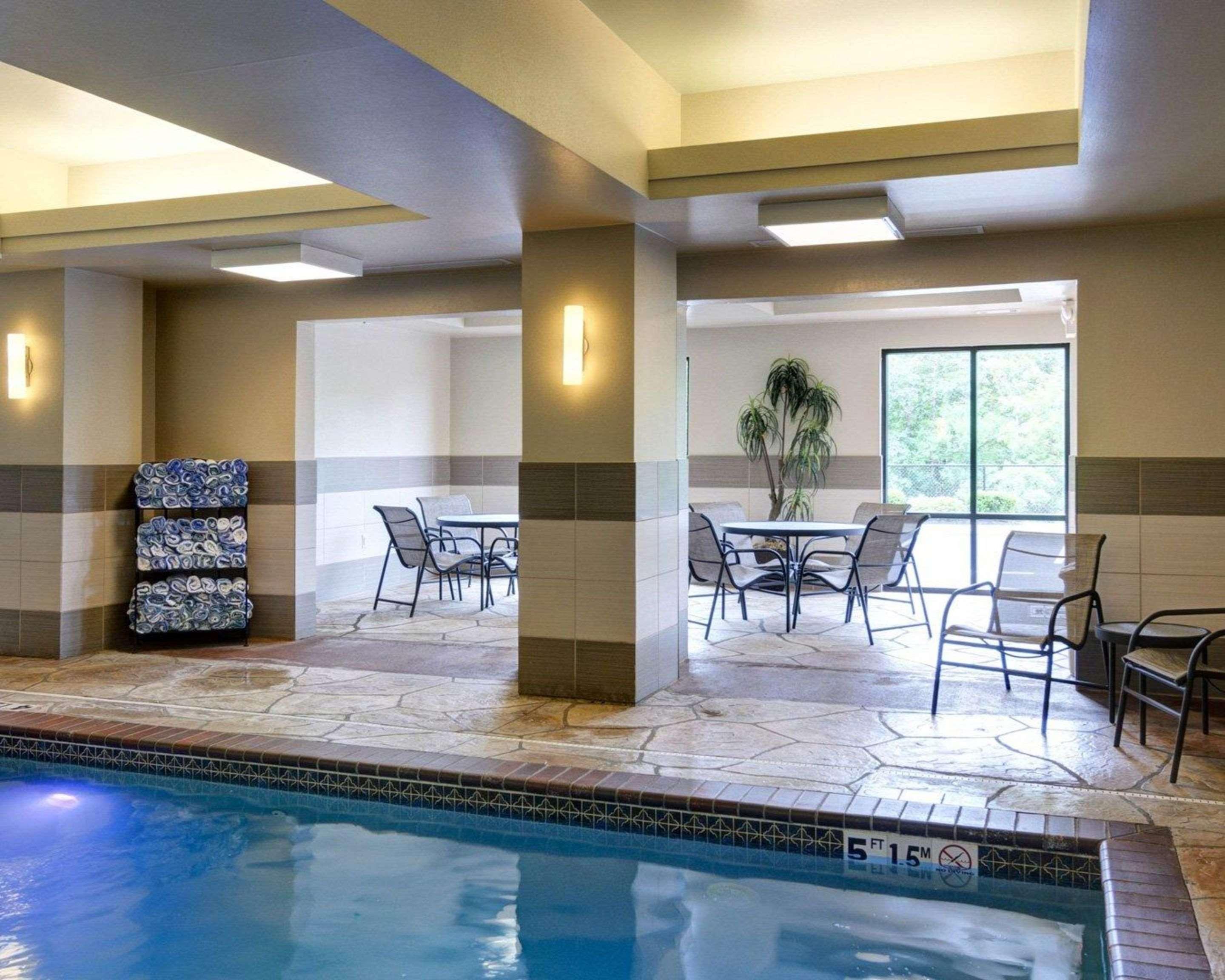 Comfort Suites Little Rock West Exteriör bild