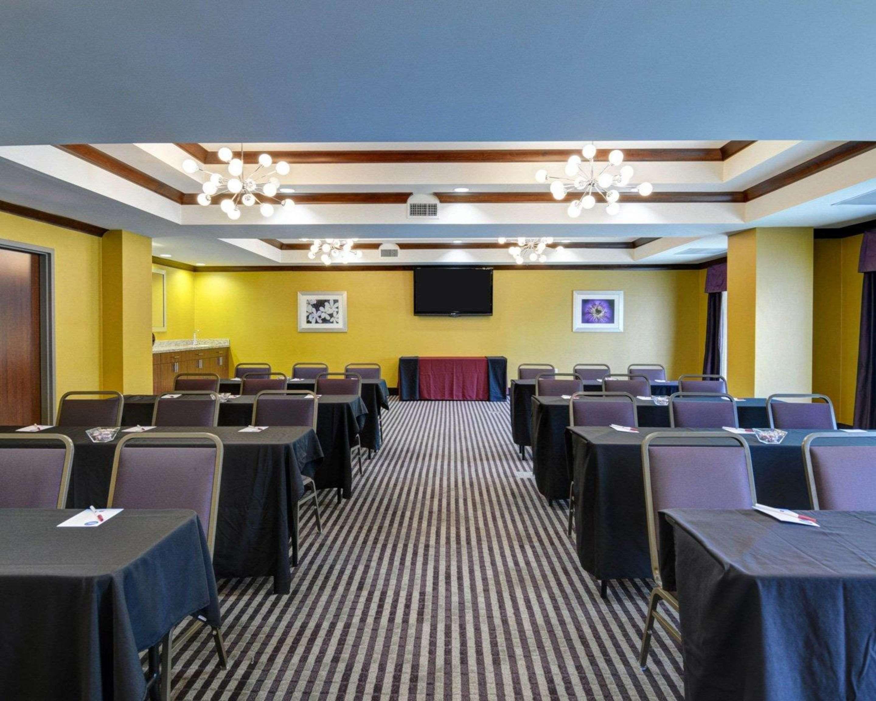 Comfort Suites Little Rock West Exteriör bild